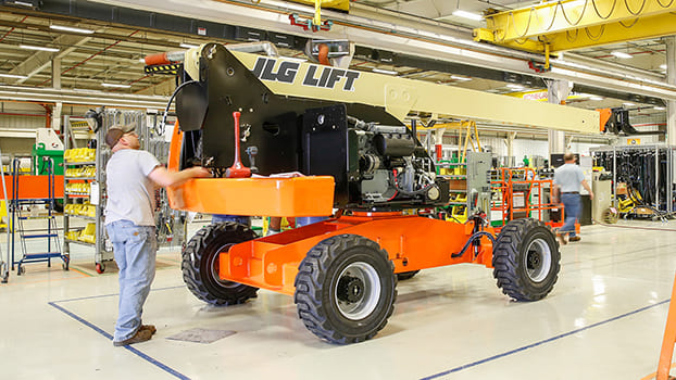 jlg reconditioning boom assembly