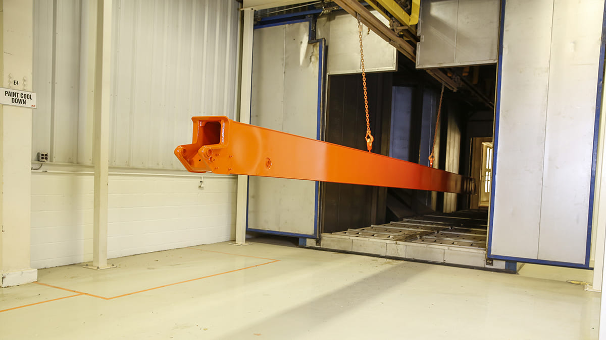 jlg reconditioning painting booth 