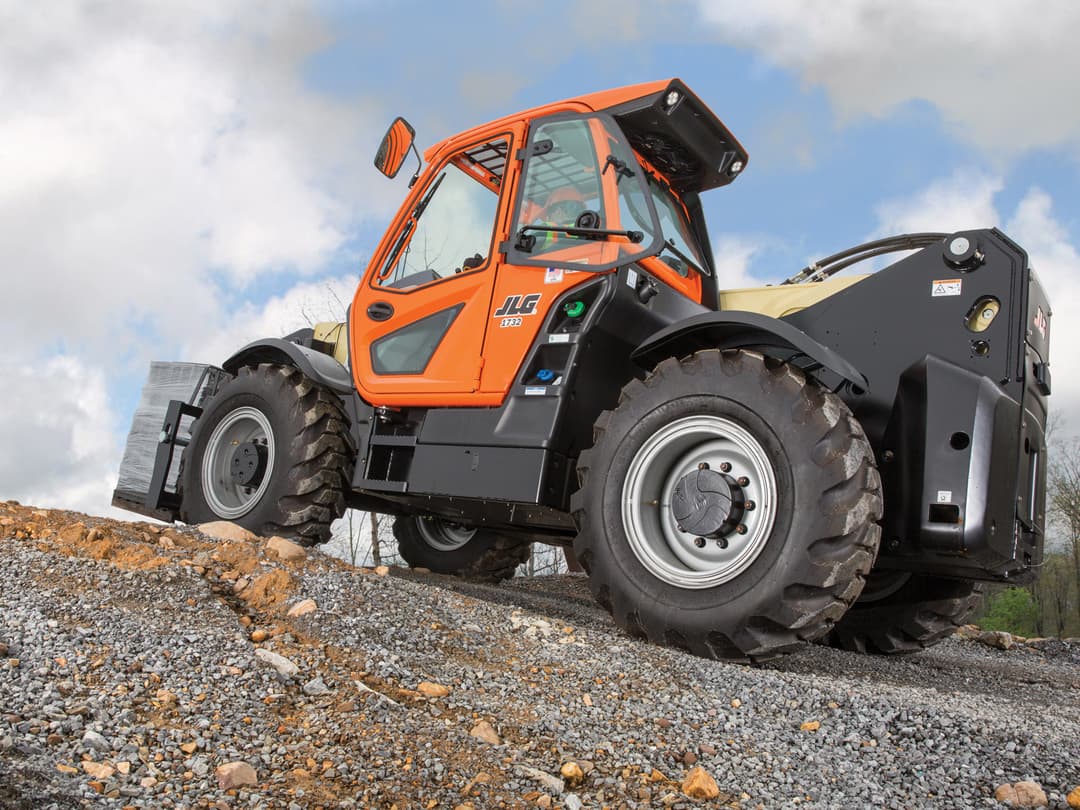 05-jlg-1732-telehandler