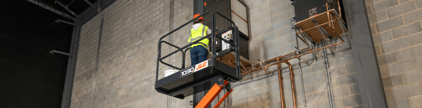 JLG1030P-1440_370