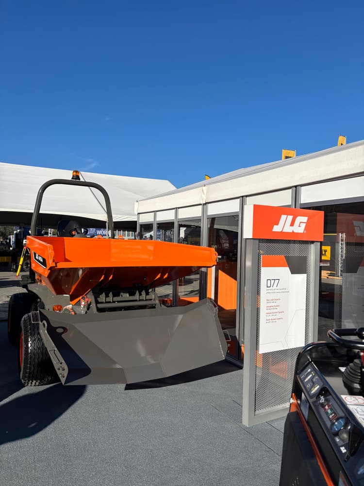 JLG AUSA D77 Dumper